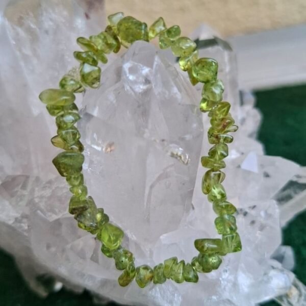 Verdion Peridot Natursteinarmband
